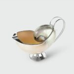 Tavares 1922 - Nautilus Shel Gravy Boat - Image 2